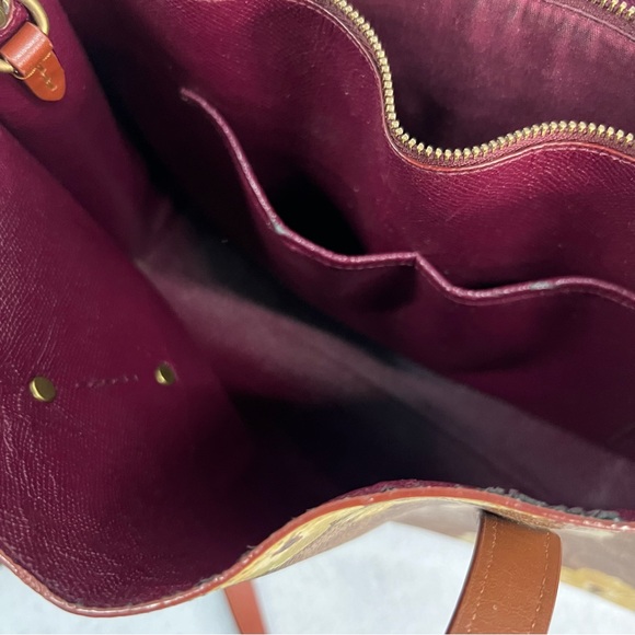 Coach Charlie Carryall In Signature Canvas With Prairie Floral Print - Picture 7 of 12